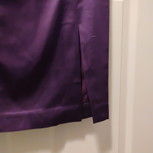 NWT Victoria’s Secret Purple Satin Skirt Size 8 - Picture 2 of 6